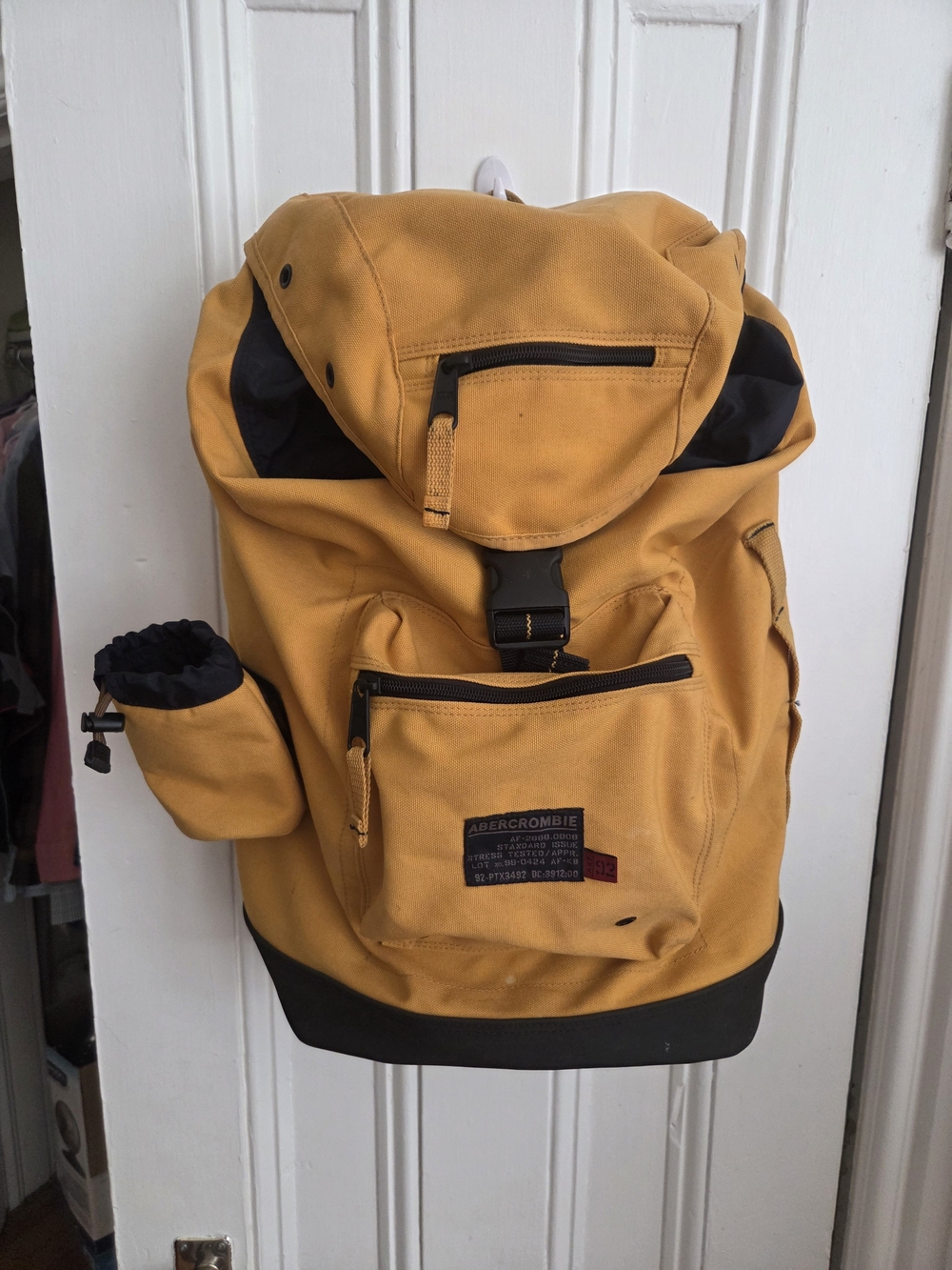 Vintage '90's Abercrombie & Fitch Yellow Canvas Rubber Bottom Cinch Backpack
